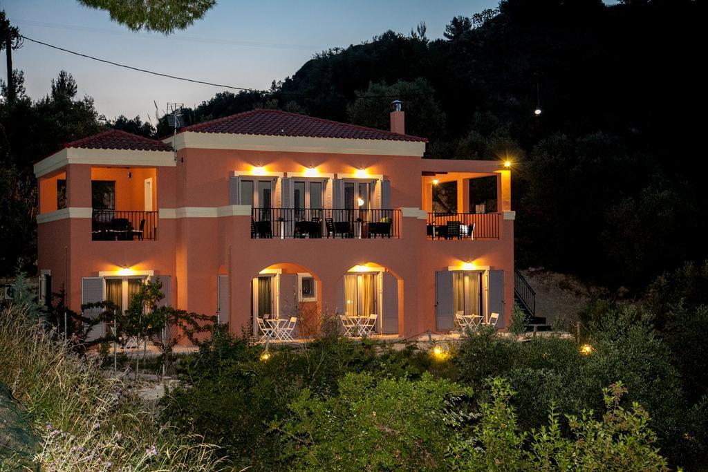 Villa Lepeda'S Pearl à Lixouri Extérieur photo